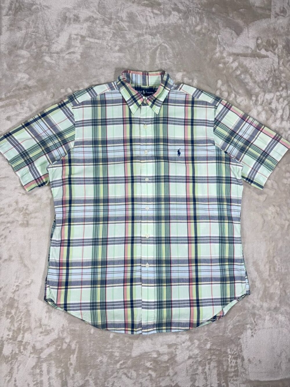 Ralph Lauren Men's Button Down Shirt Plaid Classic Fit - Size Large